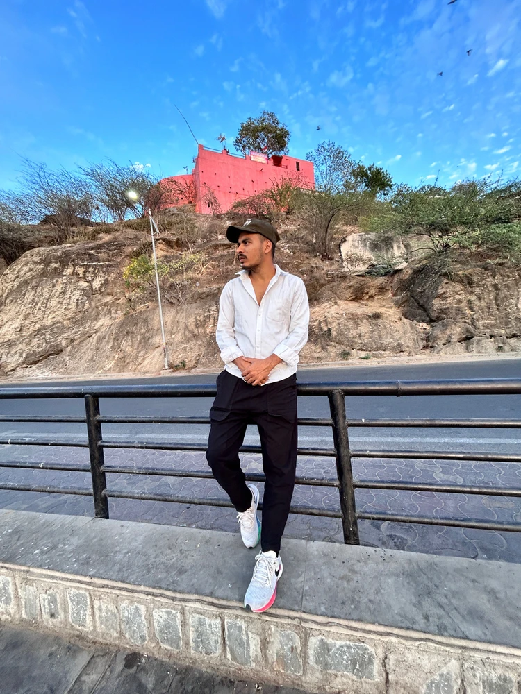 GIF uploaded by Arsh Gupta