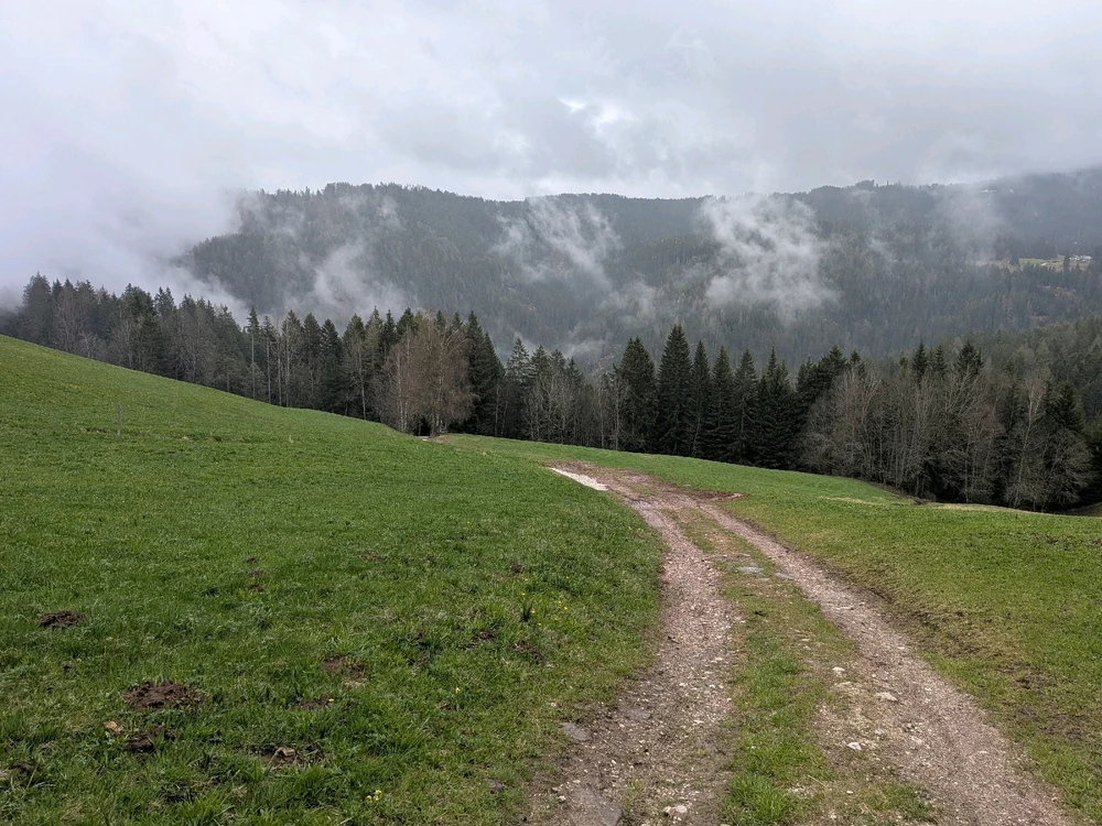 Panorama nuvoloso verso Nova Ponente