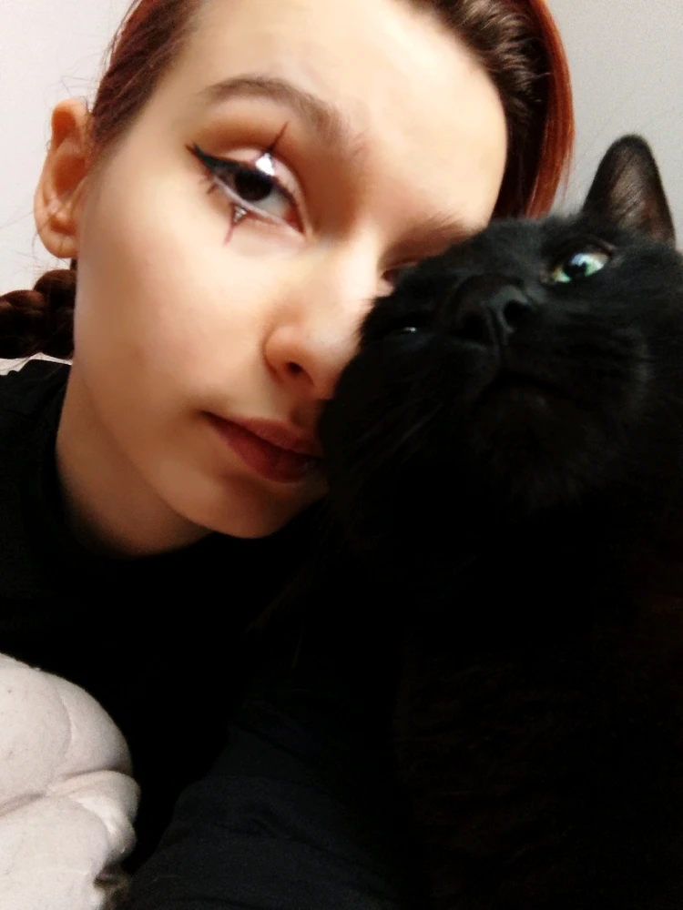 Фото загрузил Валерия