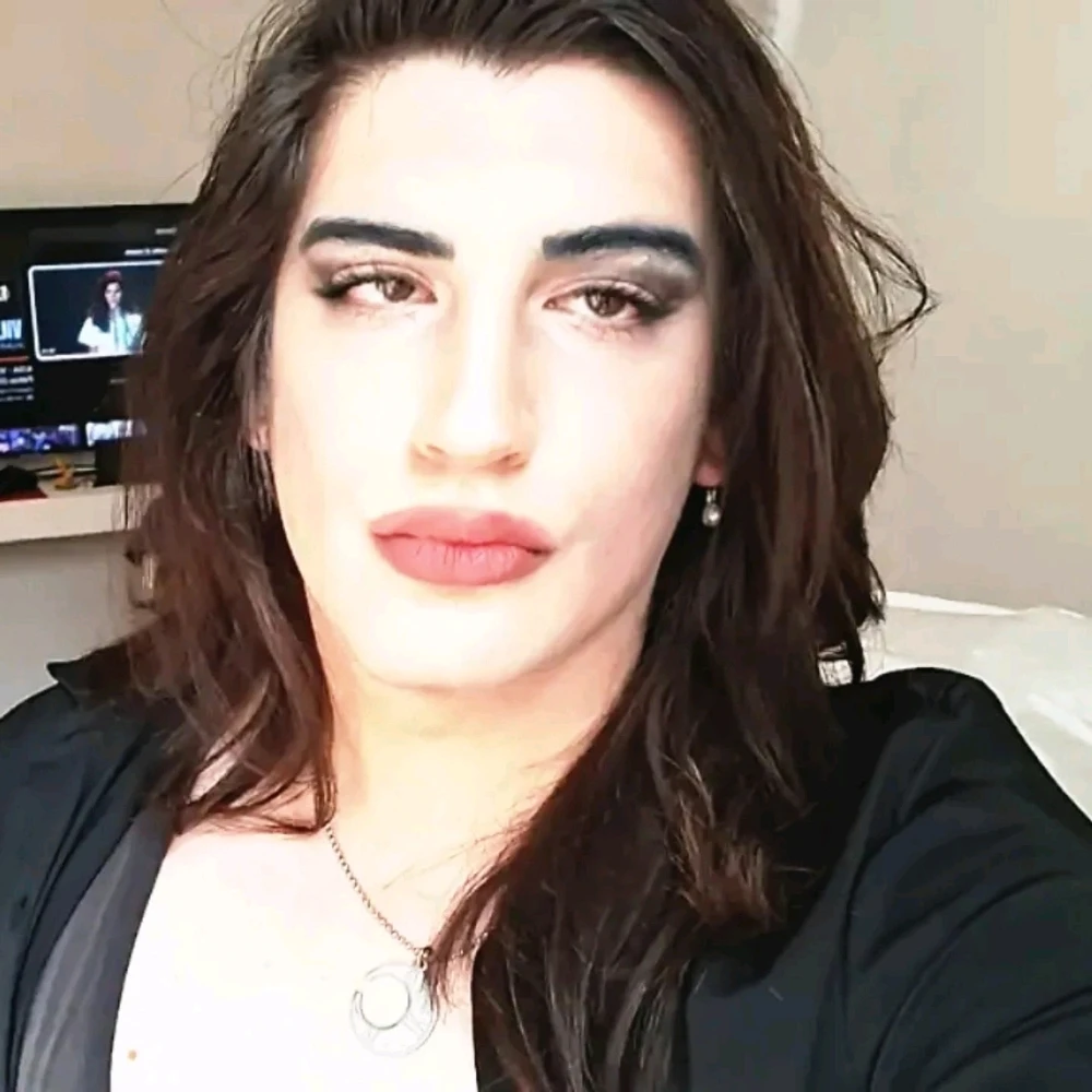 GIF caricata da Lara Bolivar