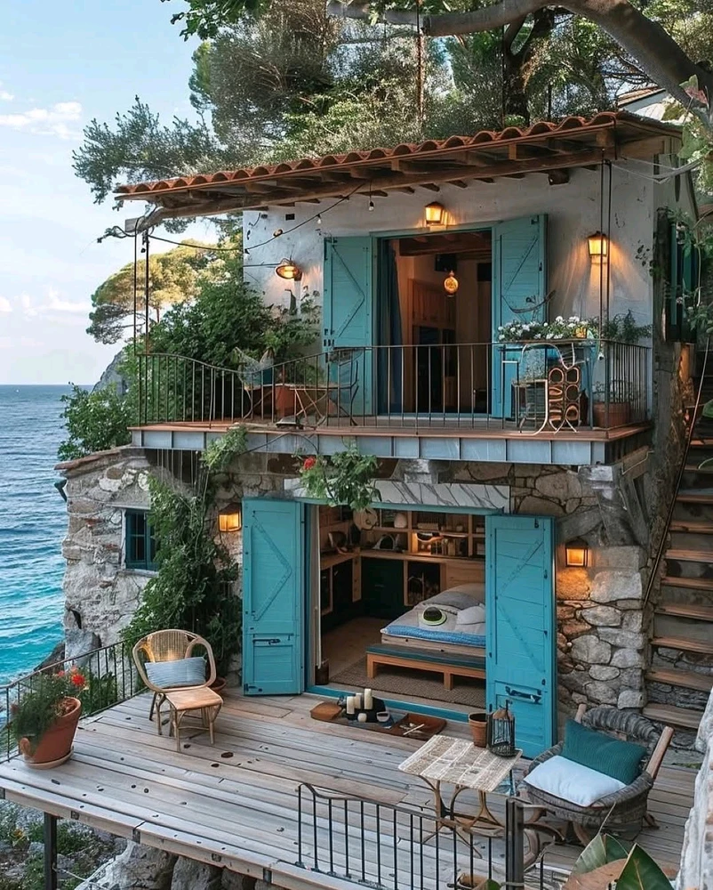 GIF uploaded by Meriç