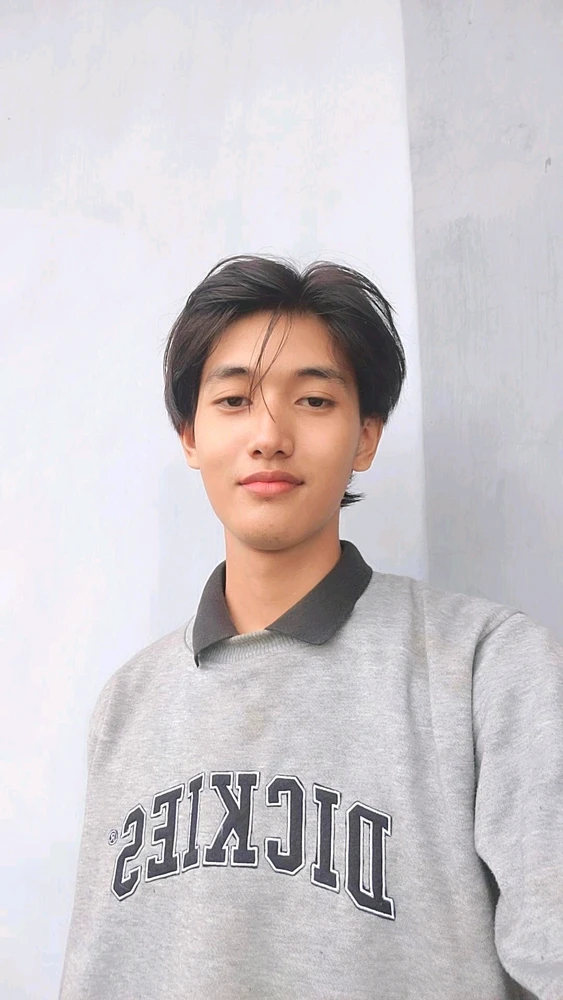 GIF uploaded by Parrell