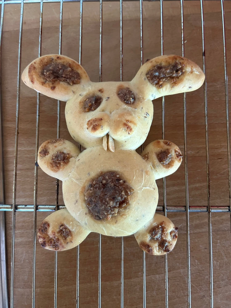 Hab einen Osterhasen gebacken