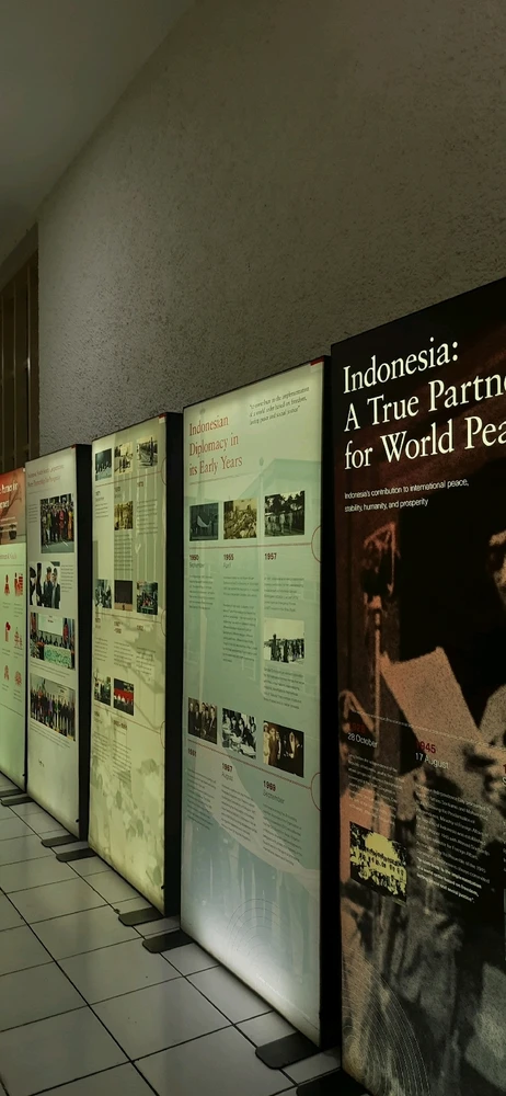 GIF diunggah oleh Shafa