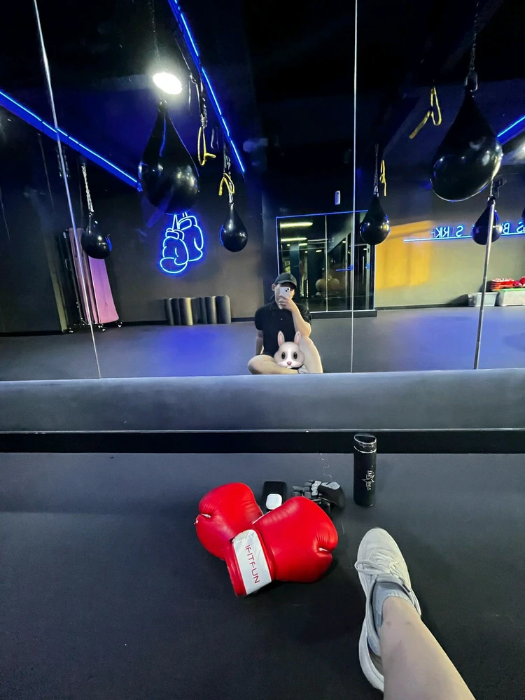 GIF diunggah oleh Fath