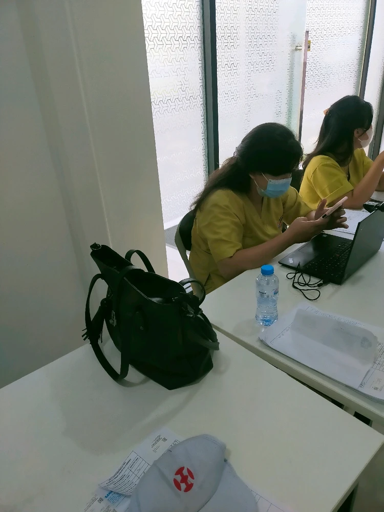 GIF diunggah oleh Jay M.Reyflant