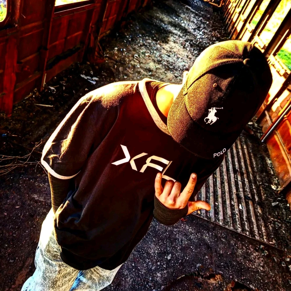 სურათი ატვირთა Mate-მ