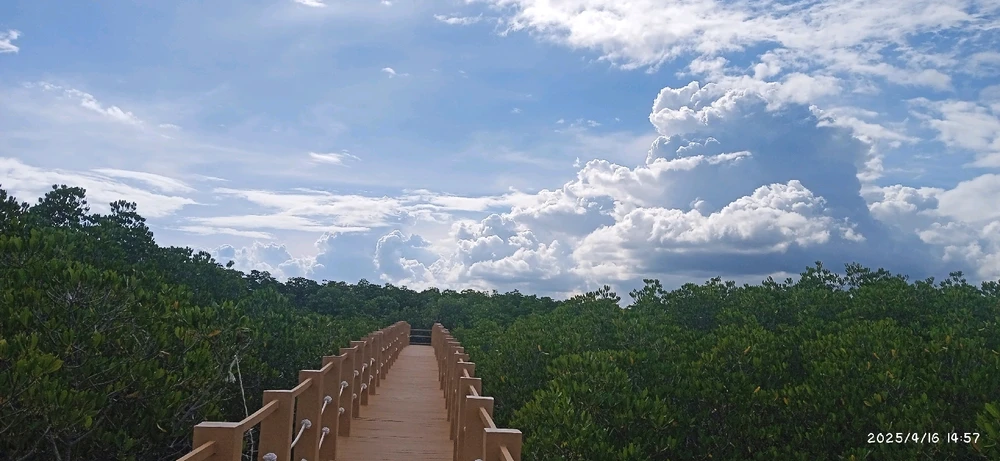 GIF diunggah dening Valeri