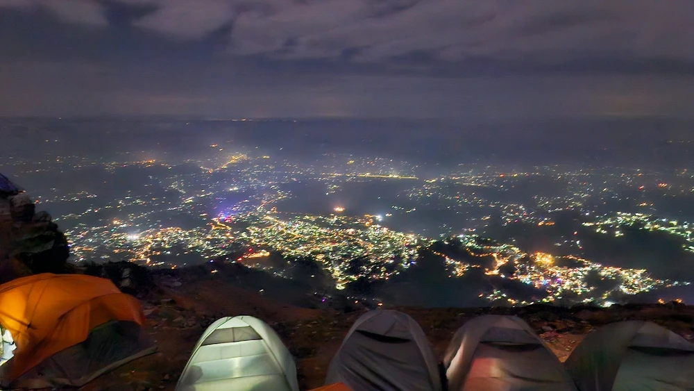 GIF uploaded by Nikhil Rastogi