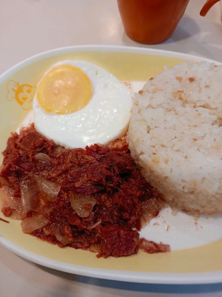 GIF uploaded by Lhey