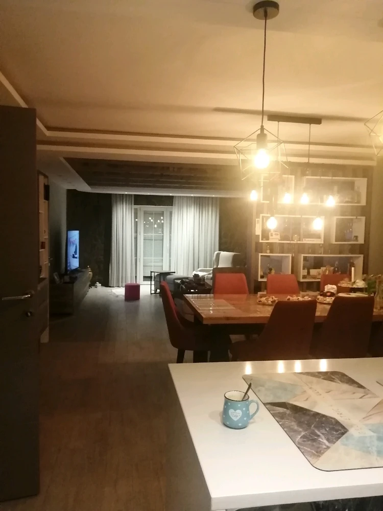 Aurora Jo Offıcial tarafından yüklenen GIF