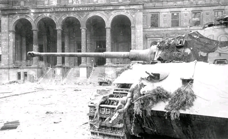 GIF uploaded by Erik Thackrey