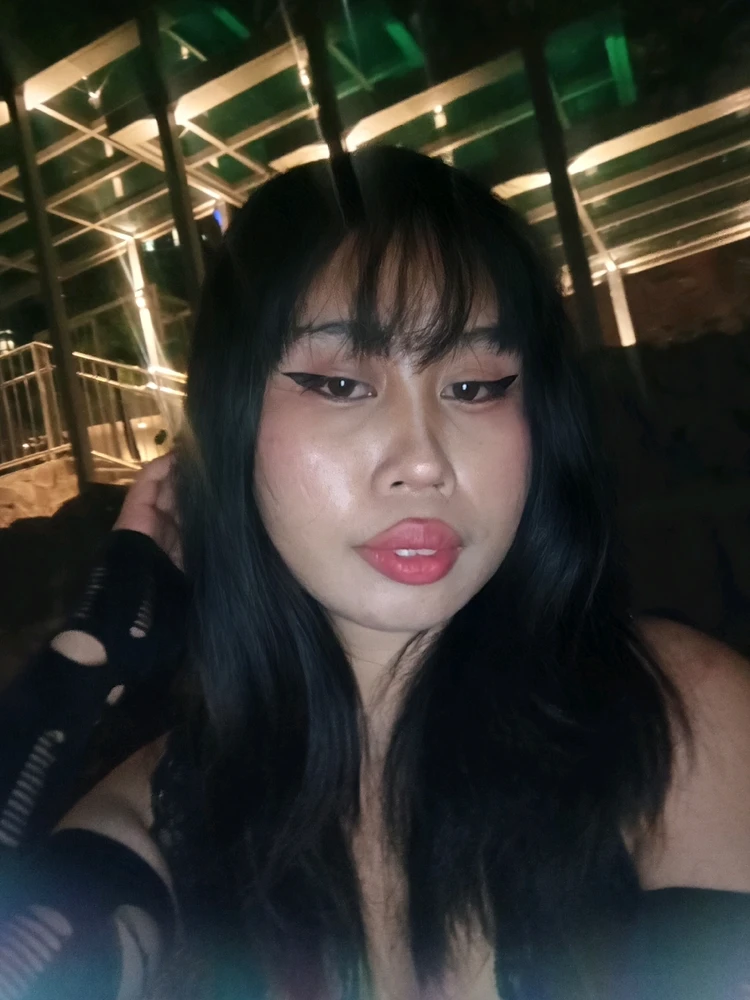 Image uploaded by Sky