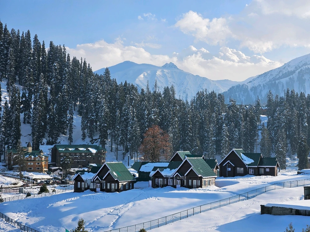 GIF uploaded by Zoan