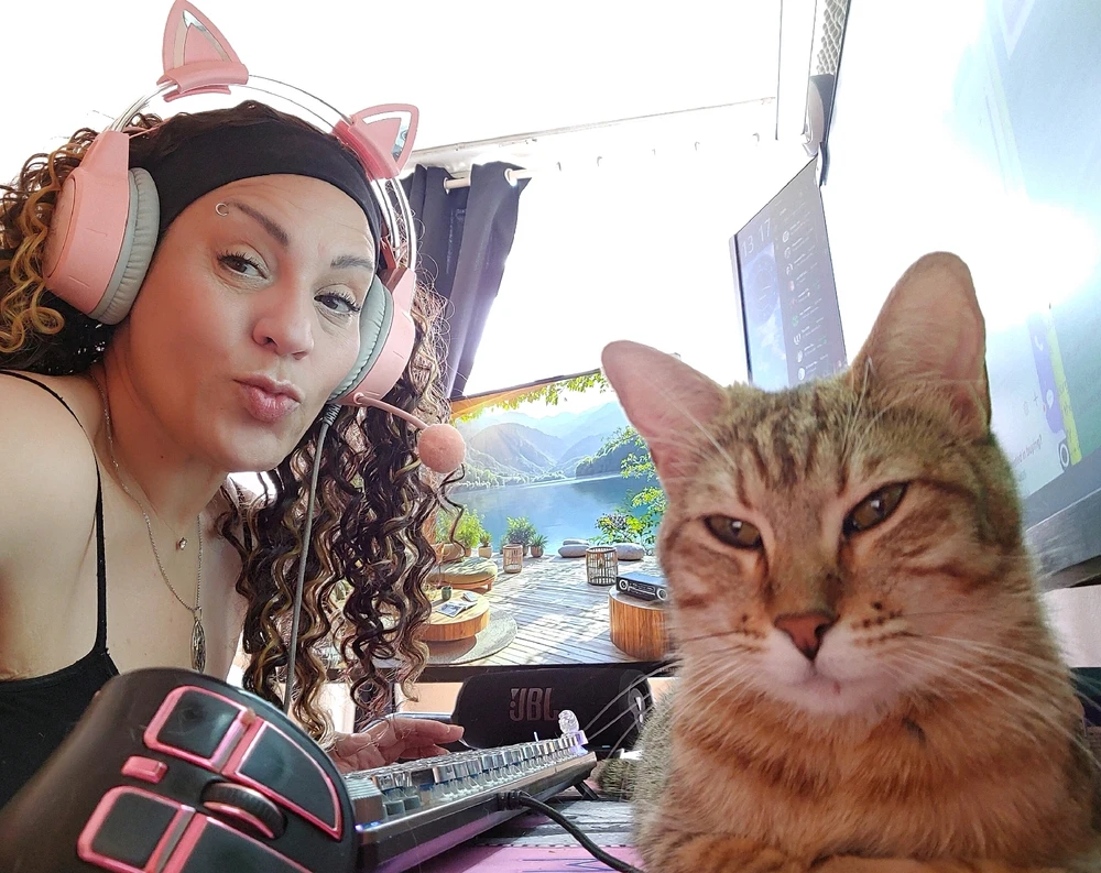 GIF uploaded by ❤ Sophia aka Mango Mami ❤️