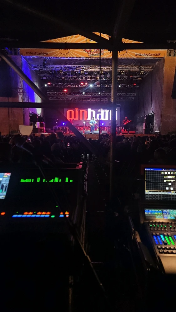 Ulaş tarafından yüklenen GIF