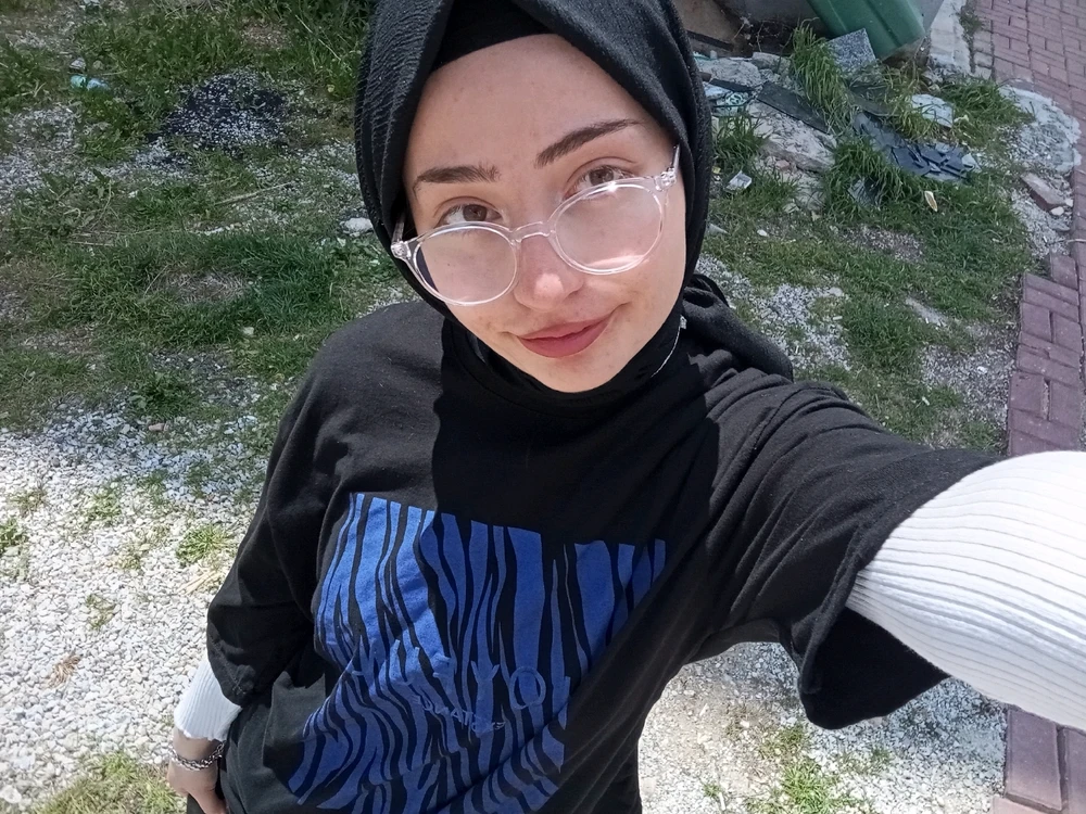 Merve tarafından yüklenen GIF