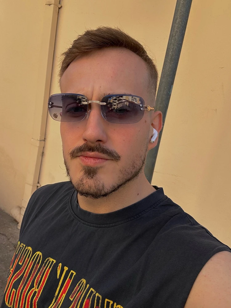 GIF ανέβηκε από Sali