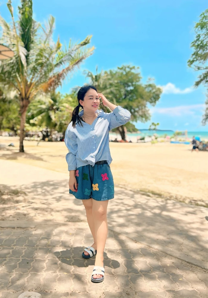 GIF uploaded by Kukkik