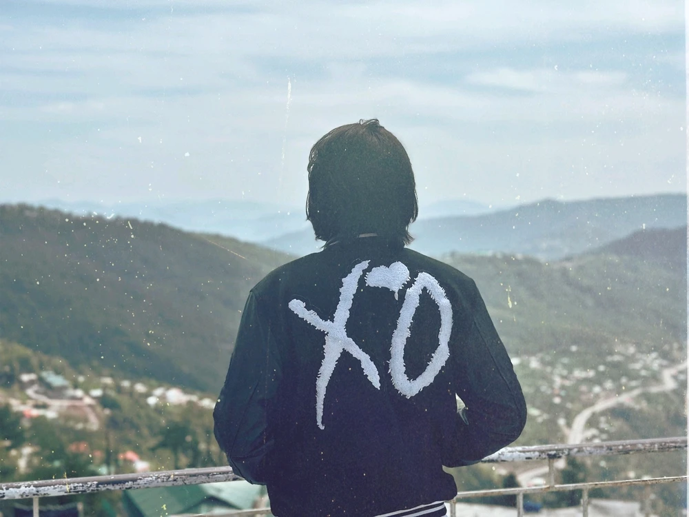 GIF uploaded by Yousha