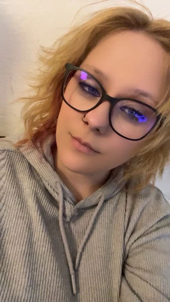 GIF nahrál Kris~pinnkie