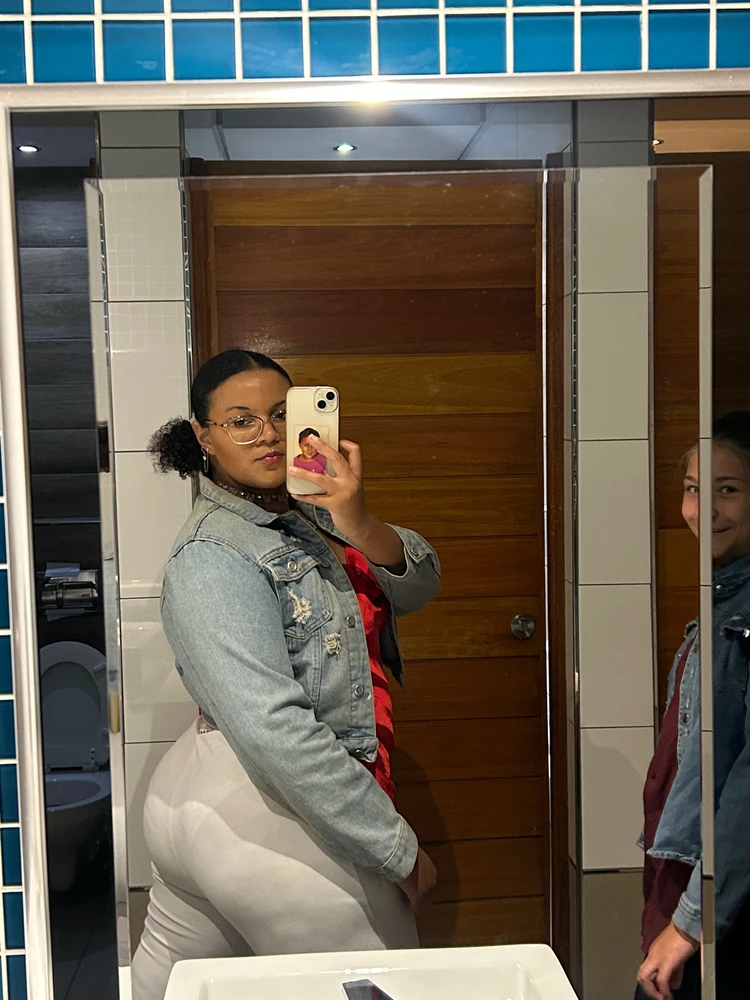 Image uploaded by Lola