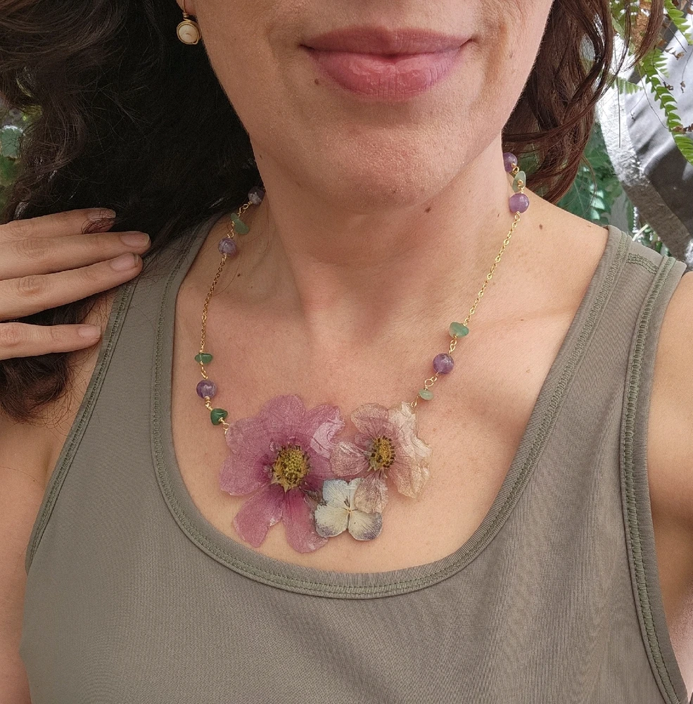 Gambar diunggah dening ᘻᗩᖇᑢᘿᒪᗩ