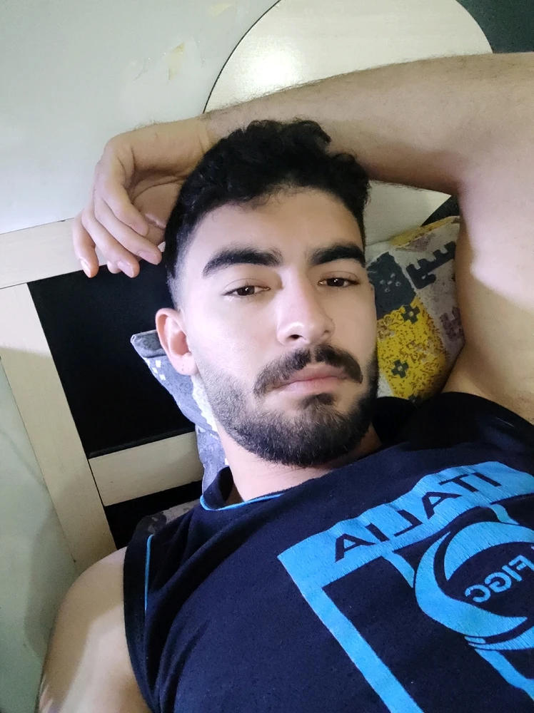 GIF آپلود شده توسط Benyamin