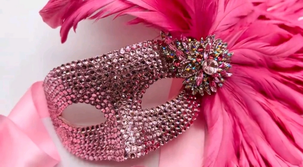 GIF uploaded by Ligaya