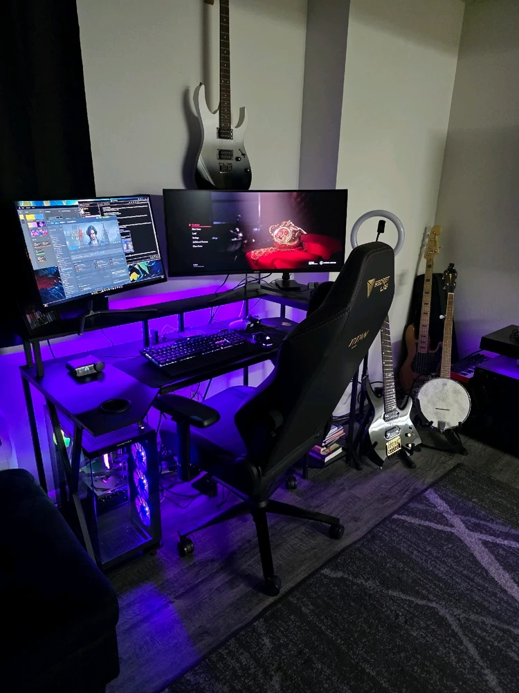 GIF uploaded by Thomas