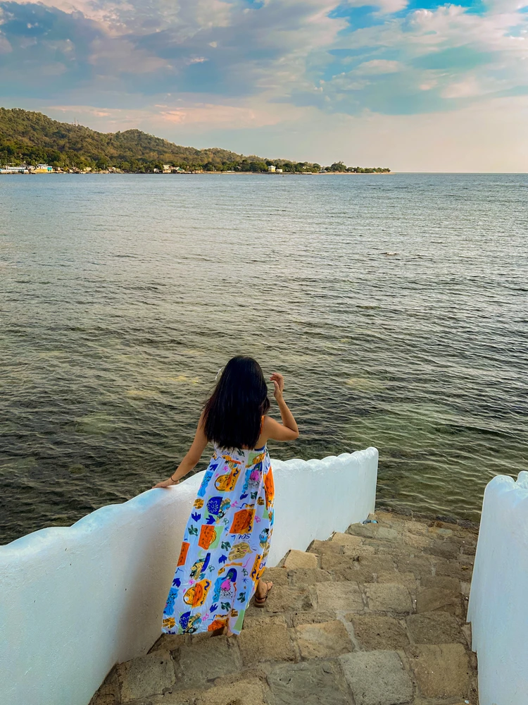 GIF na in-upload ni Nikki
