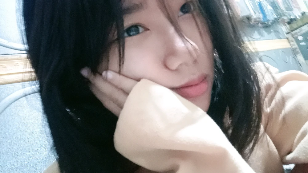 GIF diunggah oleh nda