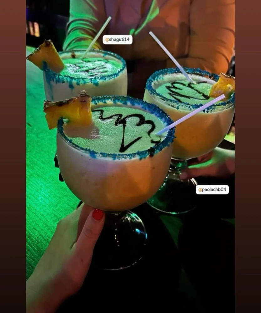 GIF uploaded by Paola