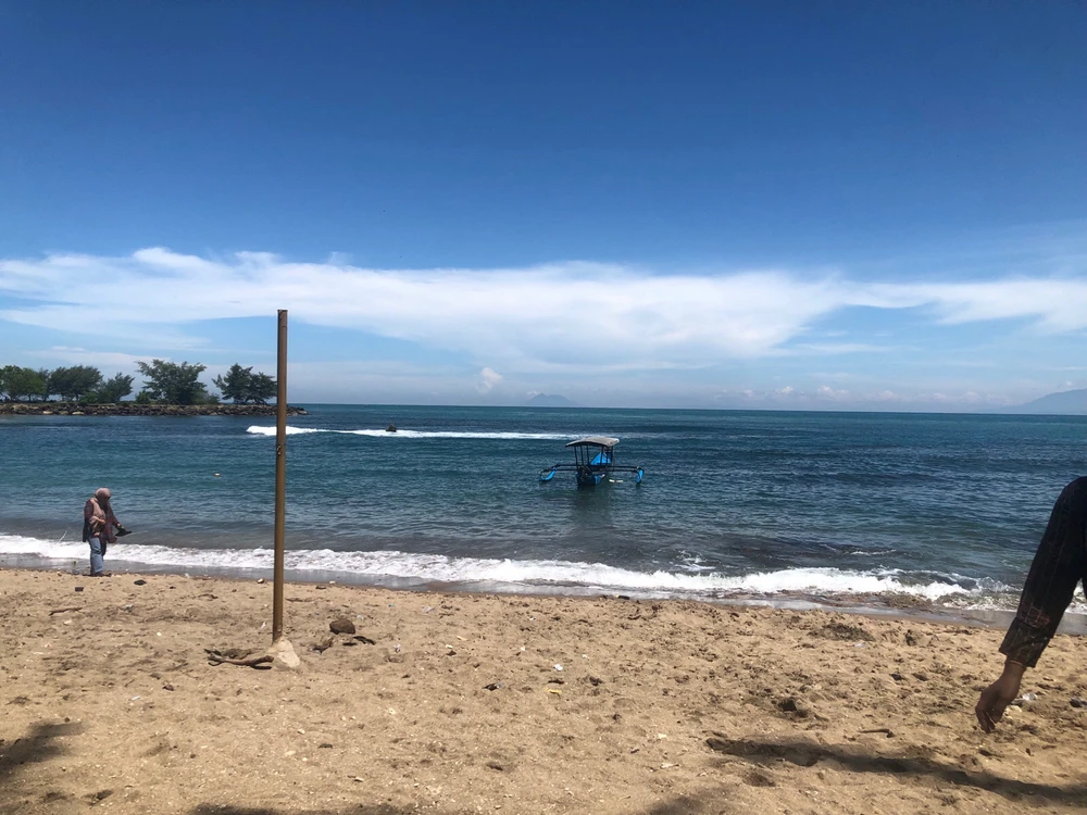 GIF diunggah oleh SIMI