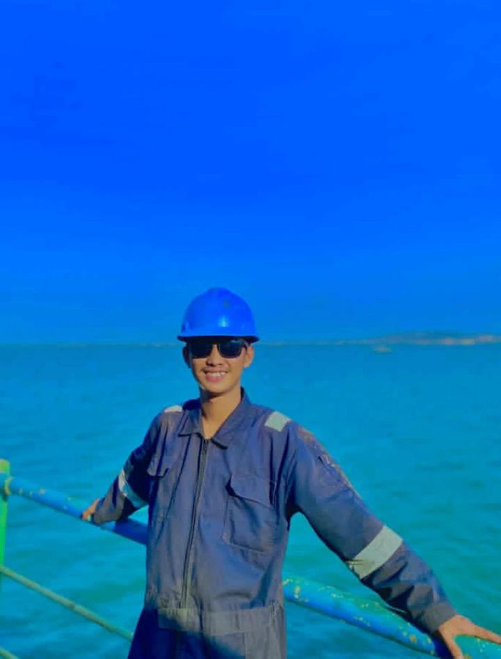 GIF diunggah oleh Dani Putra