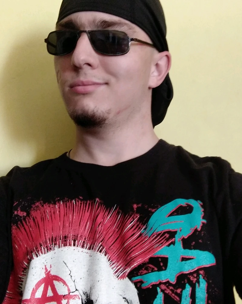 GIF загрузил Илья