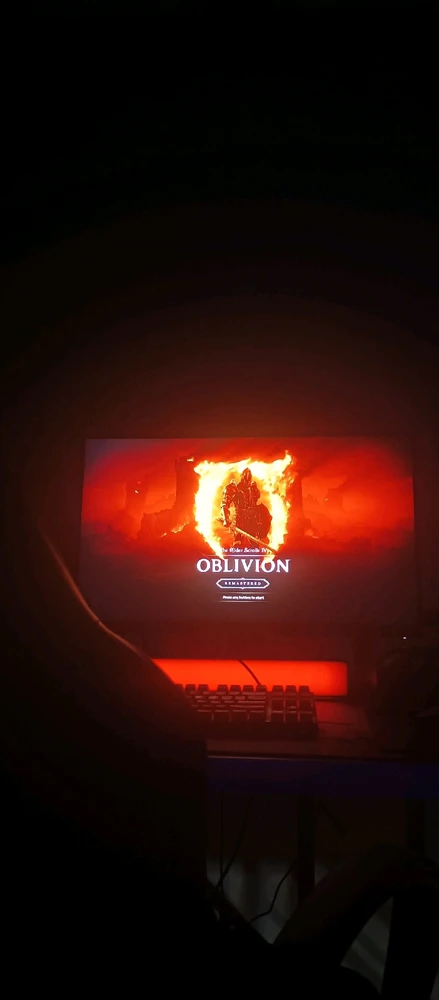 GIF diunggah oleh Gabe