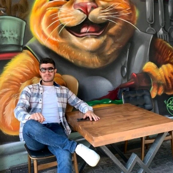 Bugra tarafından yüklenen GIF