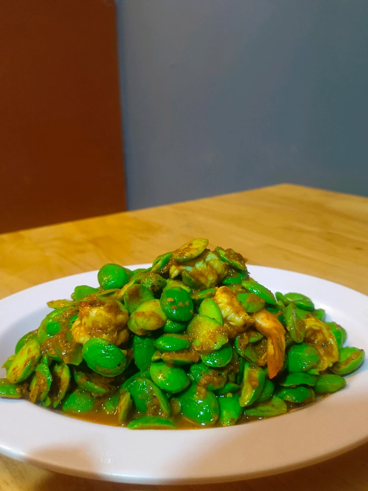 GIF อัปโหลดโดย namna