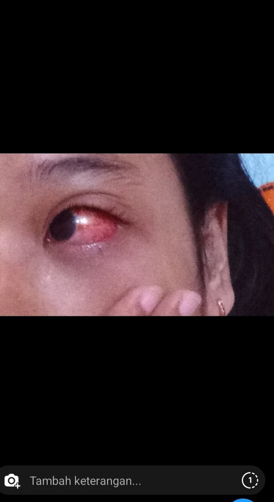 GIF diunggah oleh indah