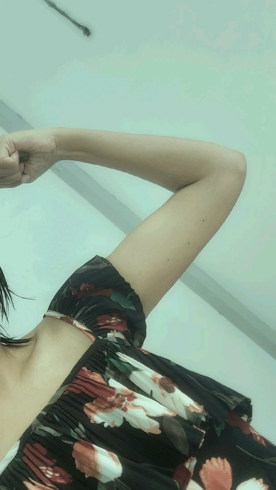 GIF gi-upload ni Jiji