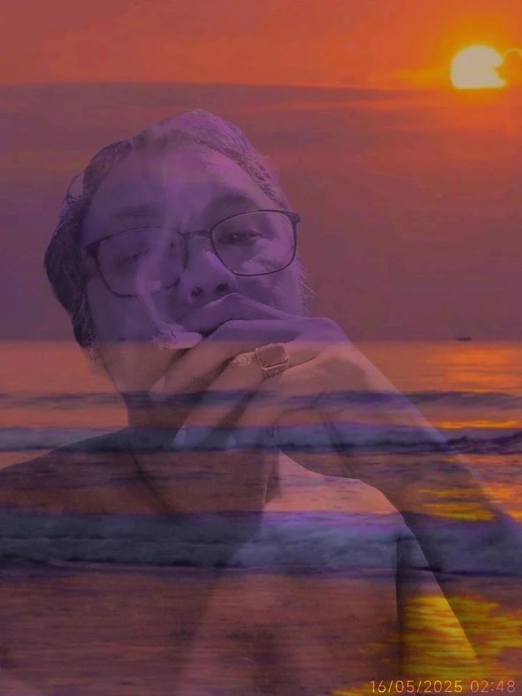 GIF diunggah oleh ogie