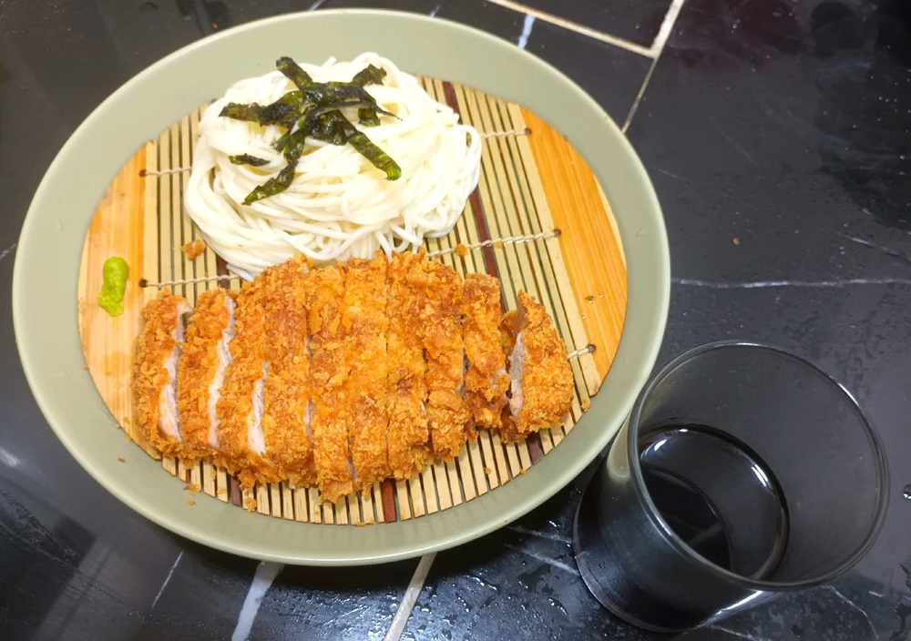 GIF อัปโหลดโดย ปั้น