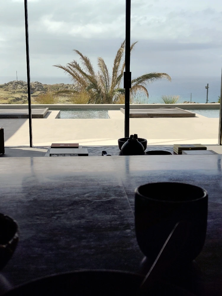 GIF uploaded by Moneth
