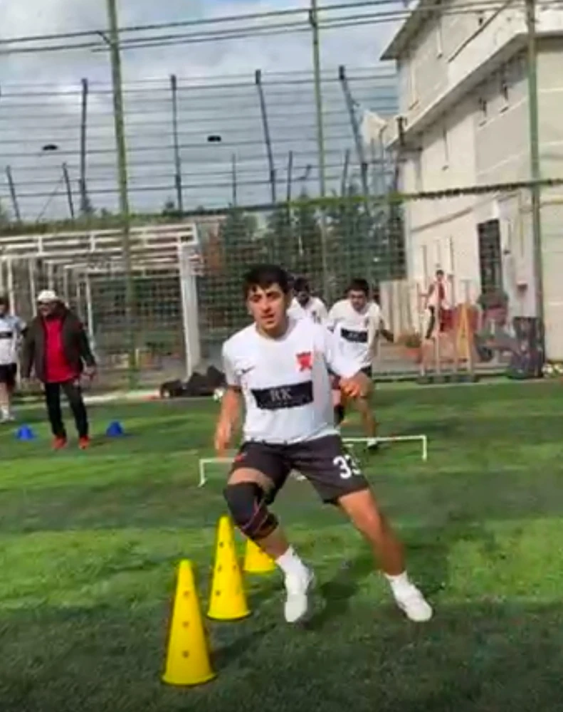 GIF uploaded by Ömer