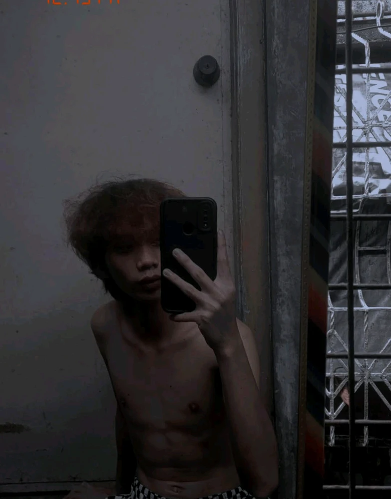 GIF na in-upload ni Aoda