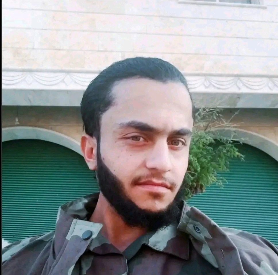 GIF رفعها Ahmed