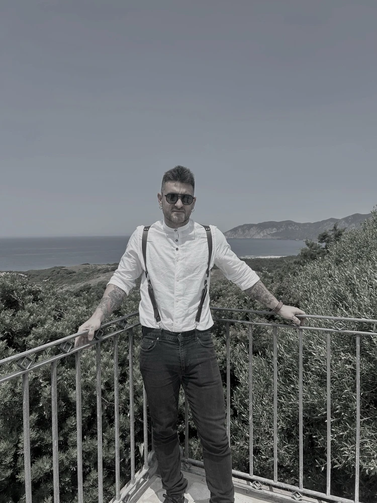 GIF caricata da Alessandro