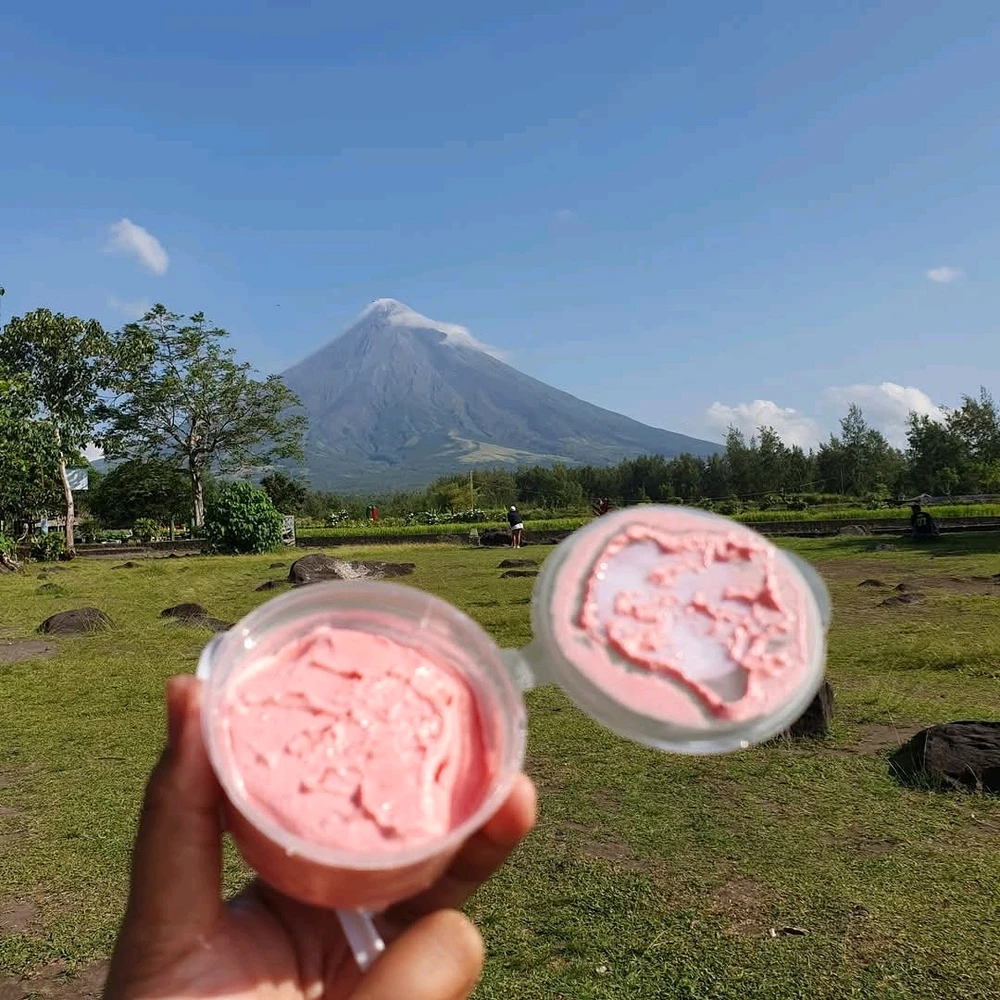 GIF uploaded by Aloha