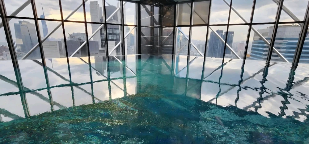 GIF uploaded by Artha